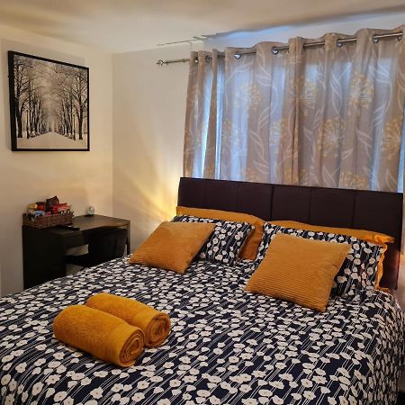 M&B Haven - Sittingbourne Apartamento Exterior foto