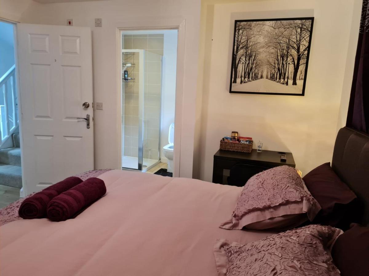 M&B Haven - Sittingbourne Apartamento Exterior foto