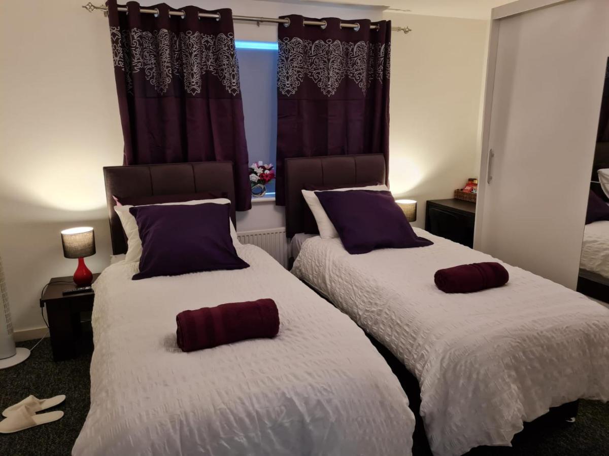 M&B Haven - Sittingbourne Apartamento Exterior foto
