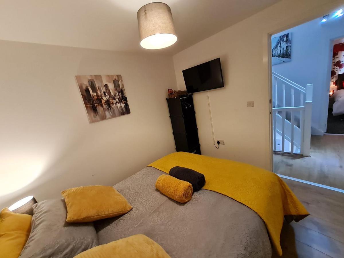 M&B Haven - Sittingbourne Apartamento Exterior foto