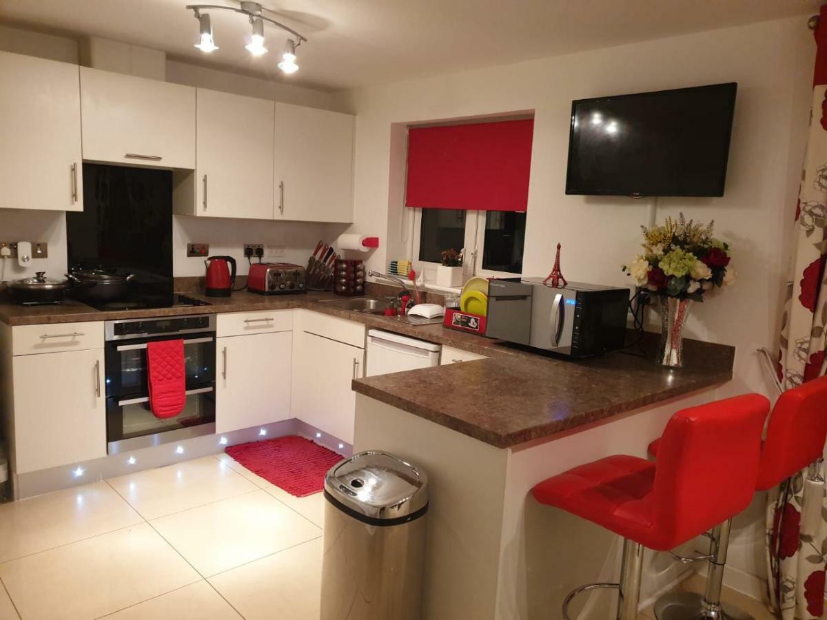 M&B Haven - Sittingbourne Apartamento Exterior foto
