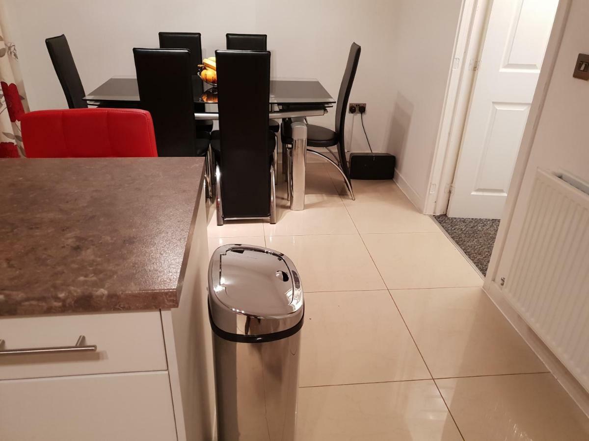 M&B Haven - Sittingbourne Apartamento Exterior foto