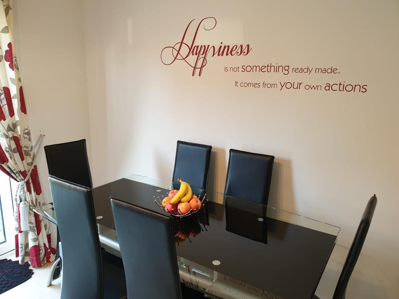 M&B Haven - Sittingbourne Apartamento Exterior foto