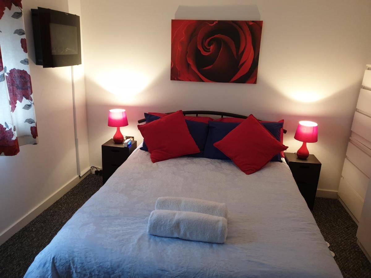 M&B Haven - Sittingbourne Apartamento Exterior foto